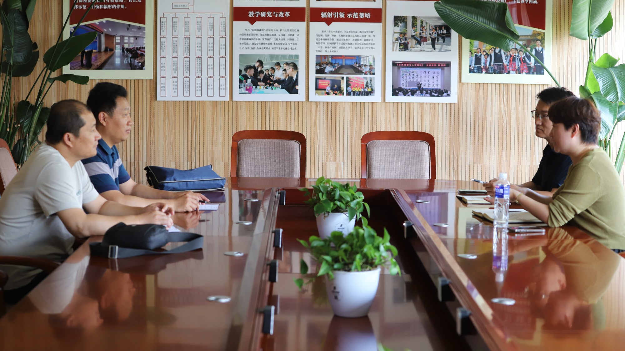 1748488249966099492.jpg 4.jpg