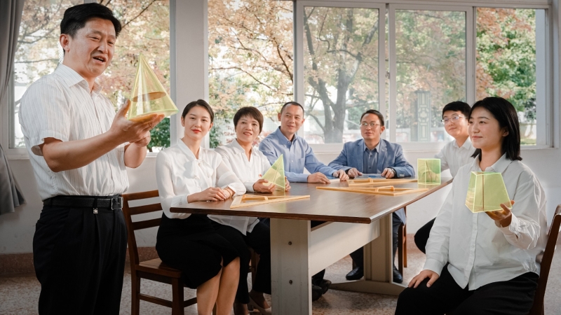 1757985955831099210.jpg 4.jpg